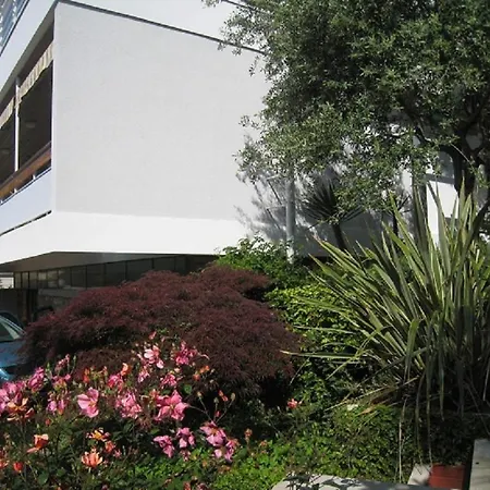 Apartman Sunny Garden *