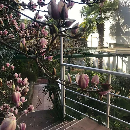 Apartman Sunny Garden *
