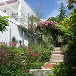 Apartment Sunny Garden